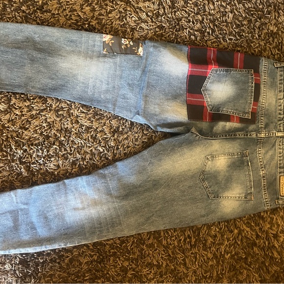 SH denim Capri jeans - Picture 9 of 10